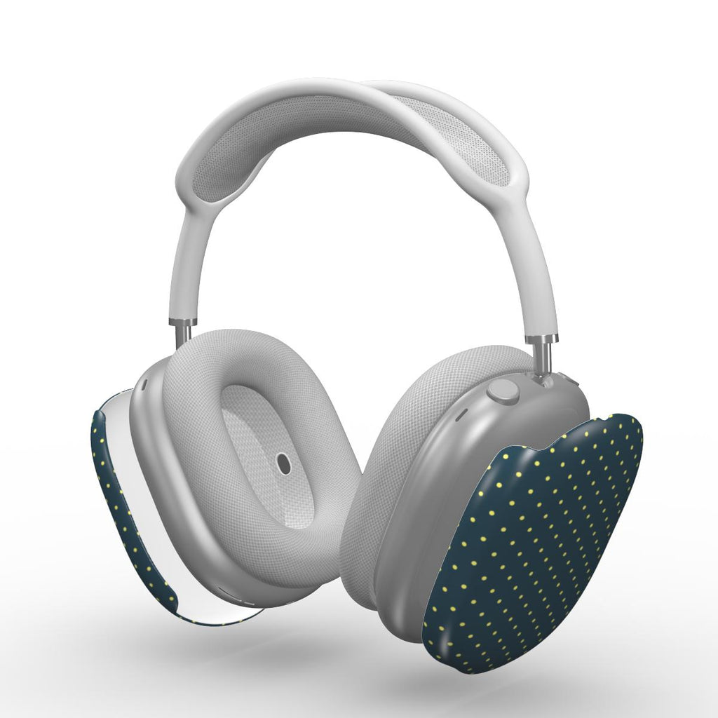 Hiyatt polka dots Apple AirPods Max Tough Case